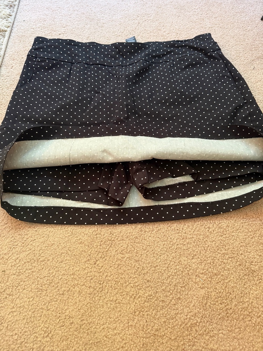 Zac & Rachel Woman 16W Black White Polka Dot Pull On Stretch Skort Pockets EUC - Picture 6 of 8